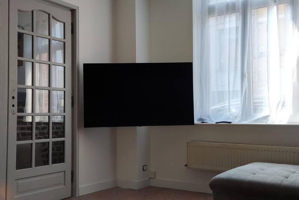 Maison Ronchin/Lille - Proche Toutes Commodites المظهر الخارجي الصورة