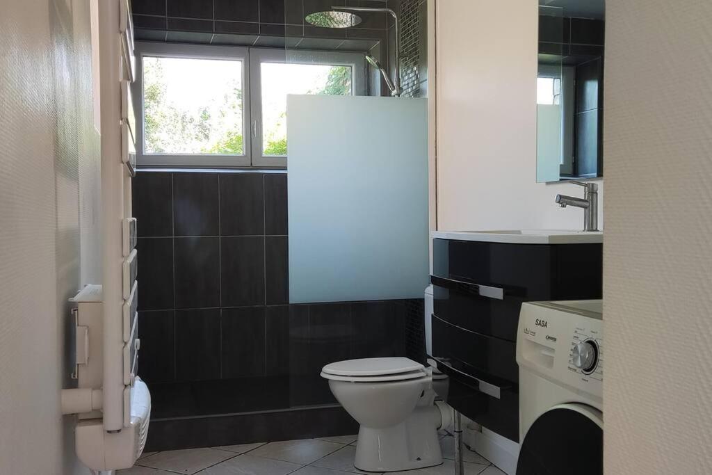 Maison Ronchin/Lille - Proche Toutes Commodites المظهر الخارجي الصورة