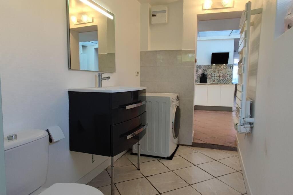 Maison Ronchin/Lille - Proche Toutes Commodites المظهر الخارجي الصورة