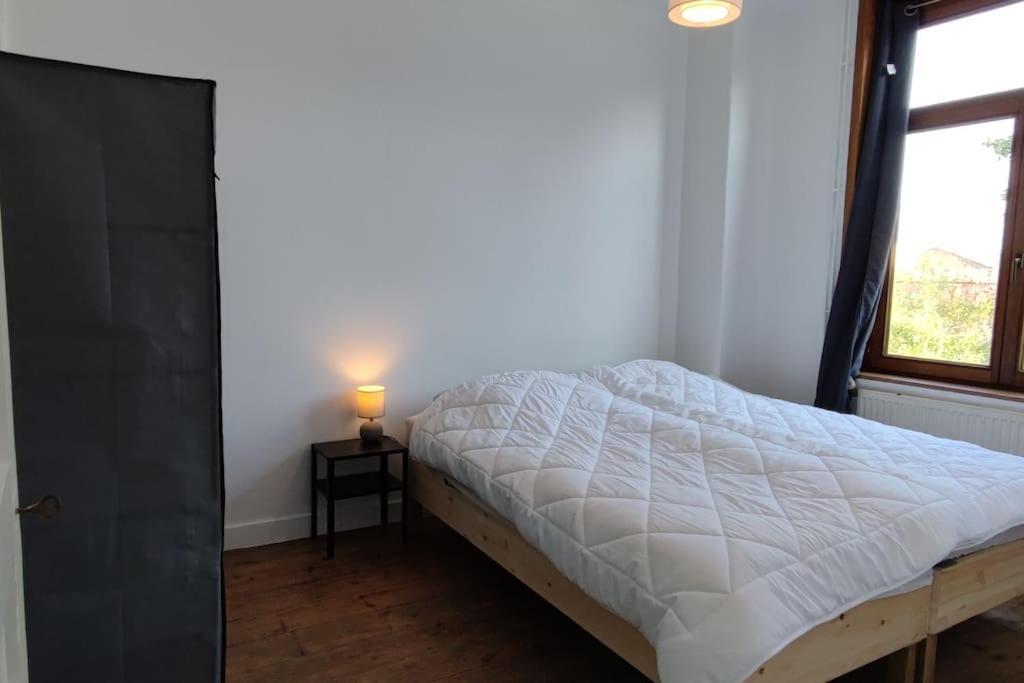 Maison Ronchin/Lille - Proche Toutes Commodites المظهر الخارجي الصورة