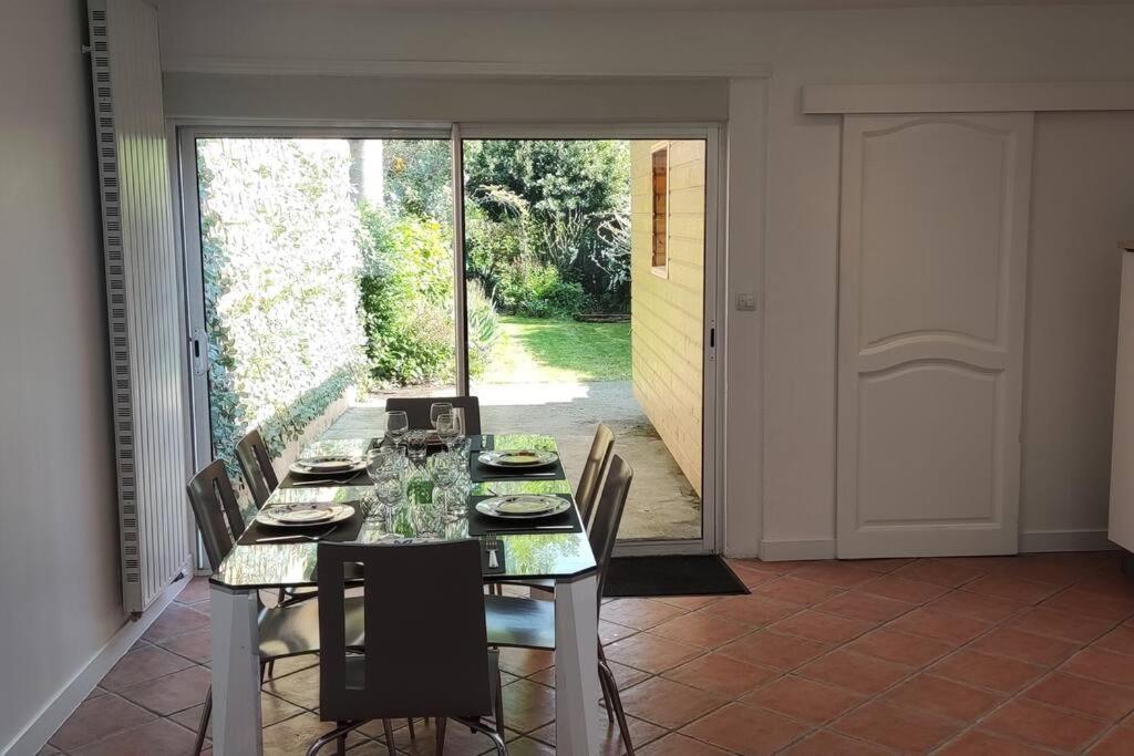 Maison Ronchin/Lille - Proche Toutes Commodites المظهر الخارجي الصورة